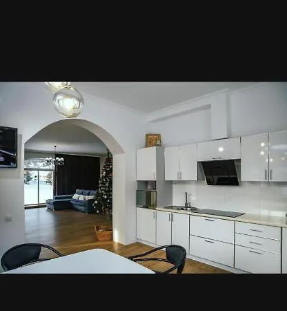 сімейна хата Verkhovyna