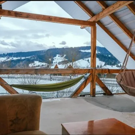 сімейна хата